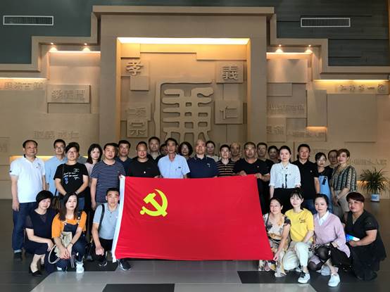 说明: E:\驻组织部纪检监察组\2019\信息\授权监督单位\工会干部提升班照片\工会干部提升班照片\IMG_7352.JPG