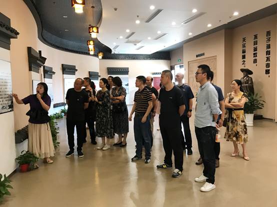 说明: E:\驻组织部纪检监察组\2019\信息\授权监督单位\工会干部提升班照片\工会干部提升班照片\廉政教育2.JPG